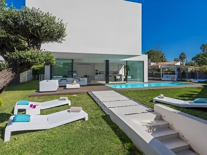 Holiday home Villa Pau Muro