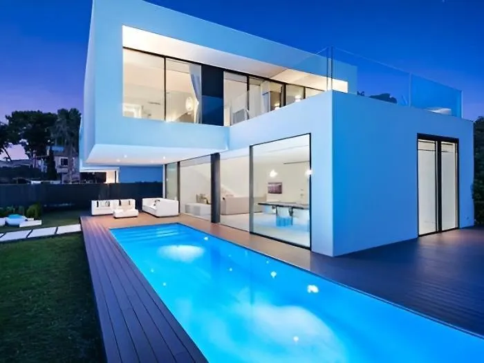 Villa Pau contacts